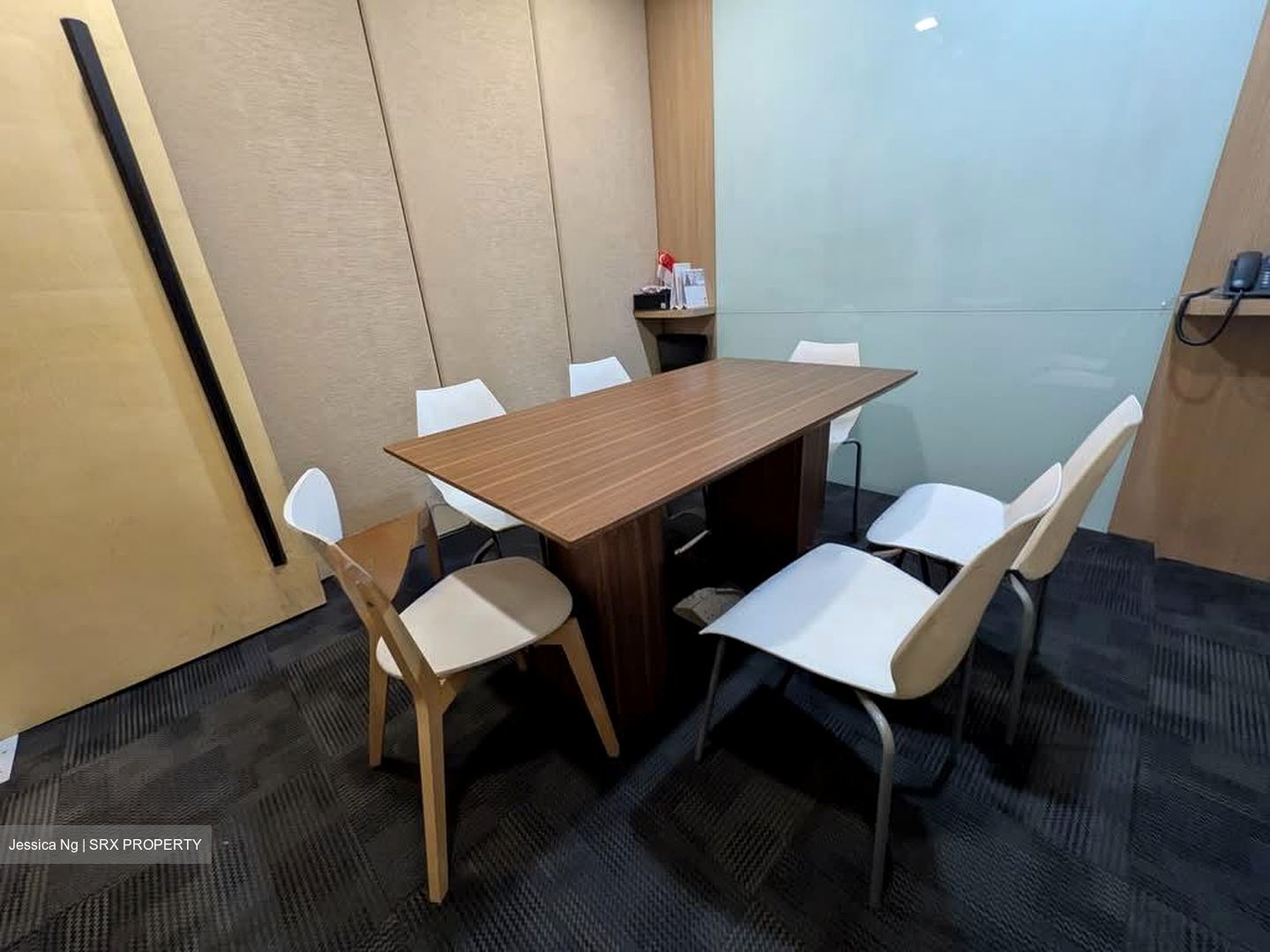 The Adelphi (D6), Office #605326361